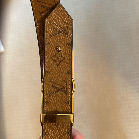 Louis Vuitton Monogram 25mm Dauphine Reversible Belt size 80 Black/Brown - Picture 8 of 8